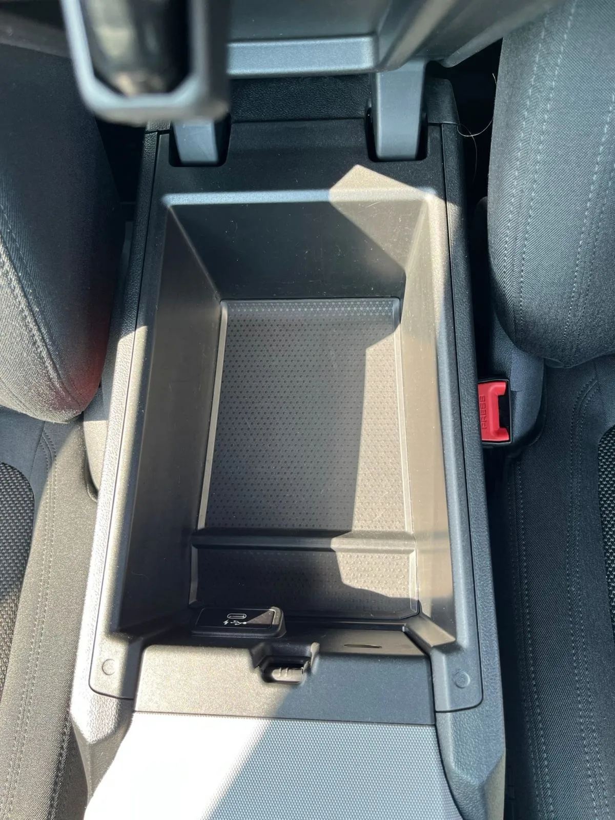bmw serija 3 320xd automatik, tempomat, navi, 4x garancija! - slika 12
