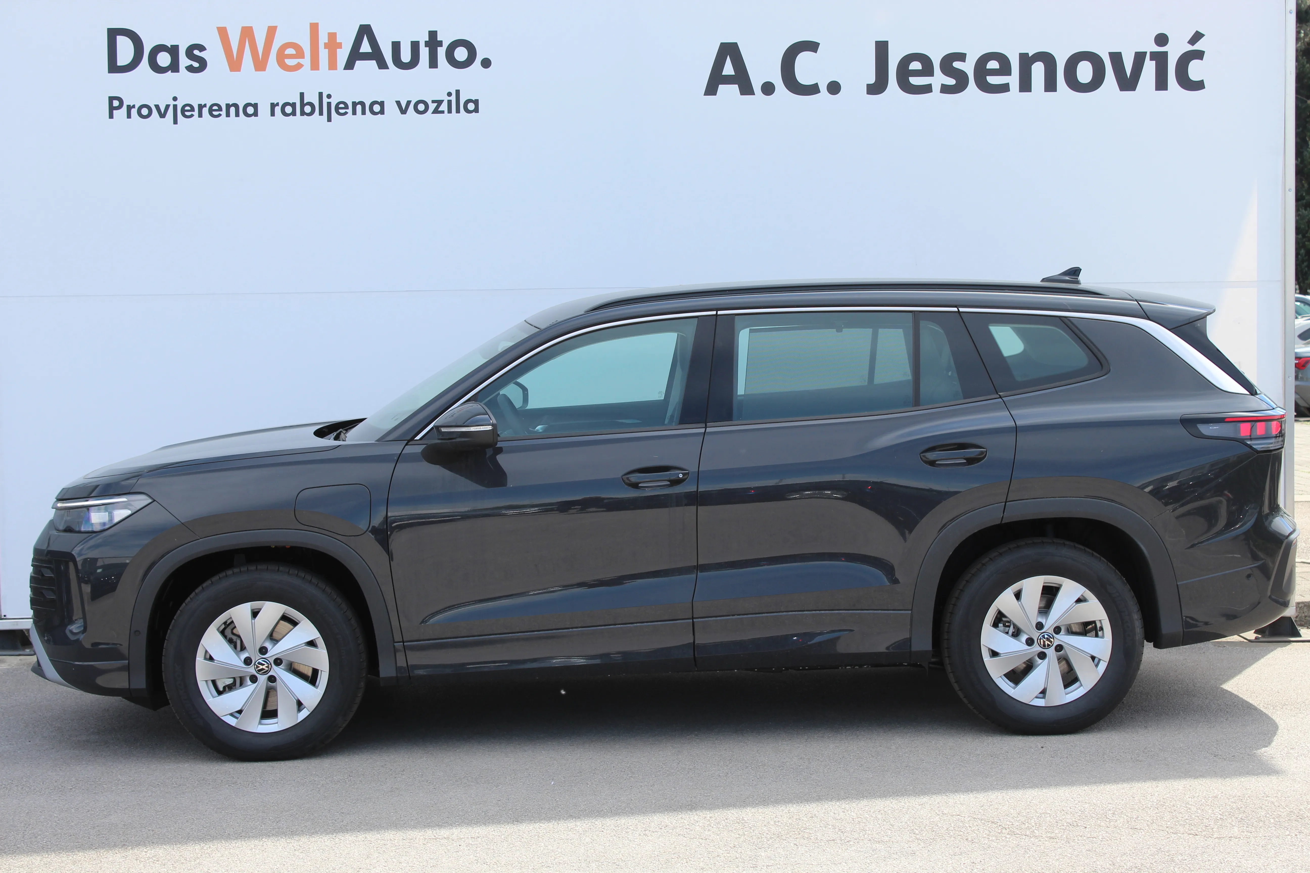 13203 volkswagen tayron 1.5 tsi ehybrid dsg life - slika 6