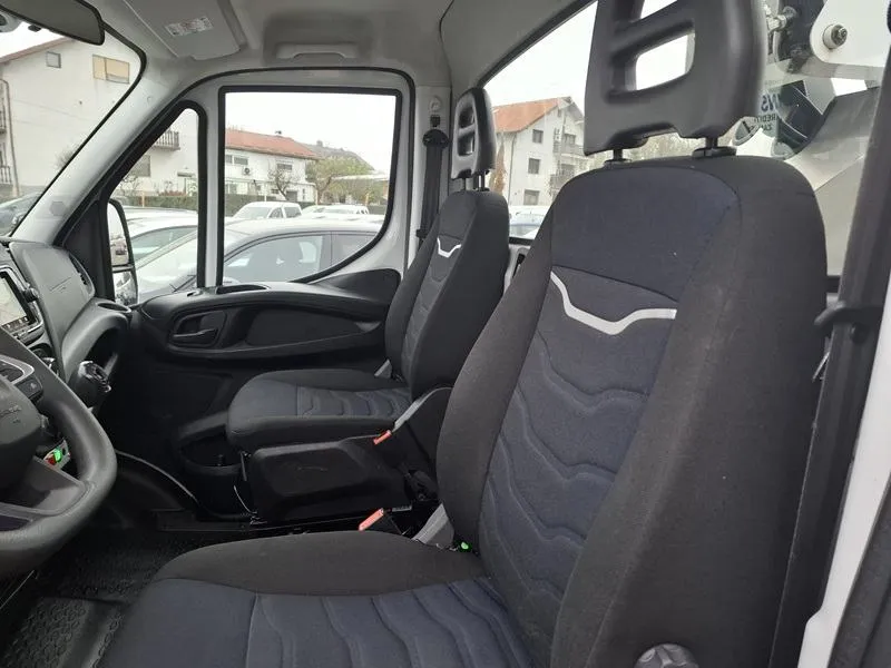 iveco daily 35s14*dizalica košara sa stopama*klima*navigacija* - slika 10