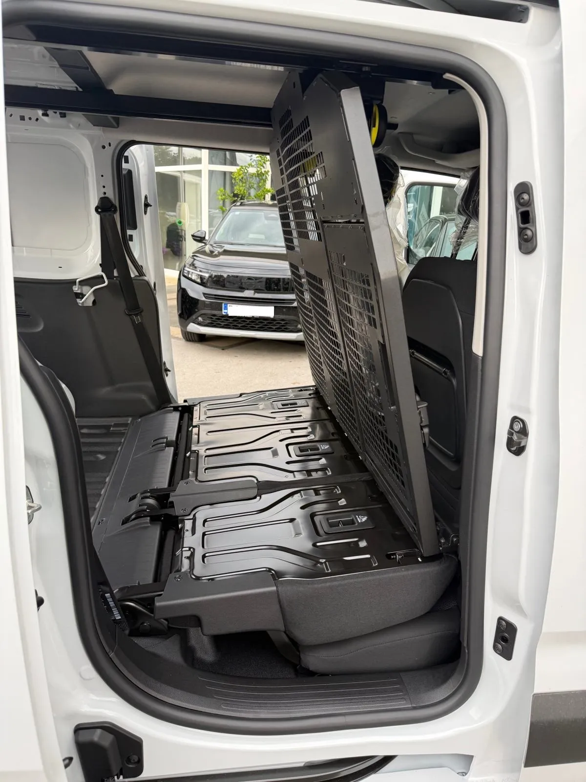 opel combo 1.5crew van ,2024g. 42500km,n1,l2h1,tvor. gar. do 03/2029, - slika 12