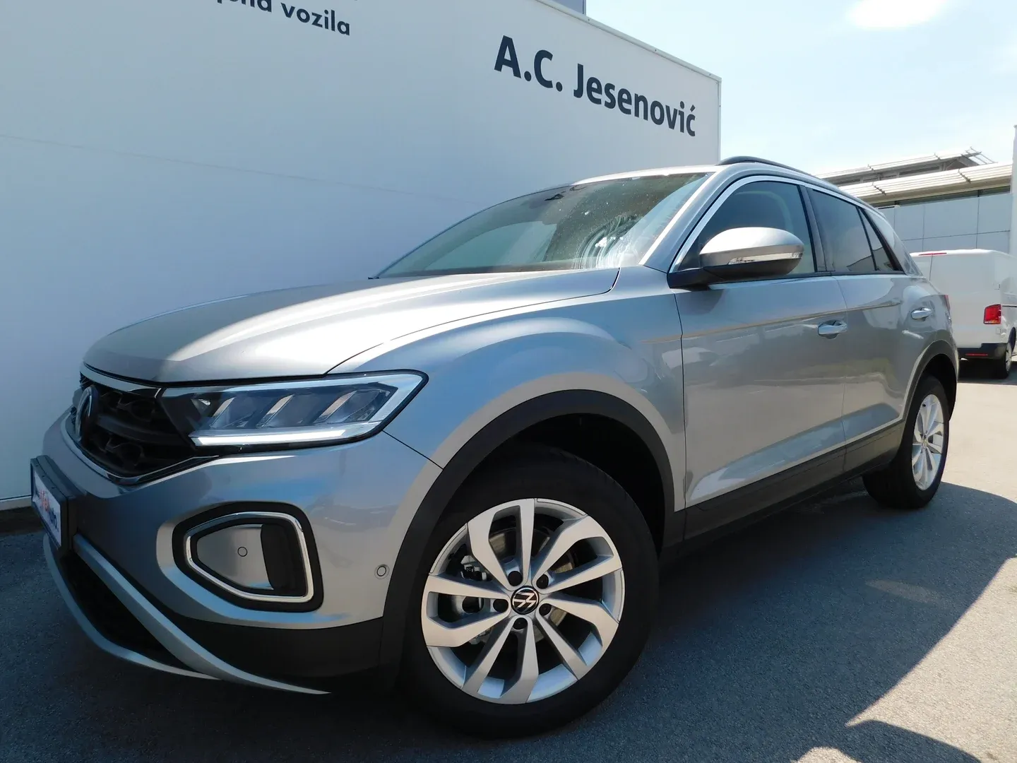 12674 volkswagen t-roc 1.0 tsi life plus - slika 7
