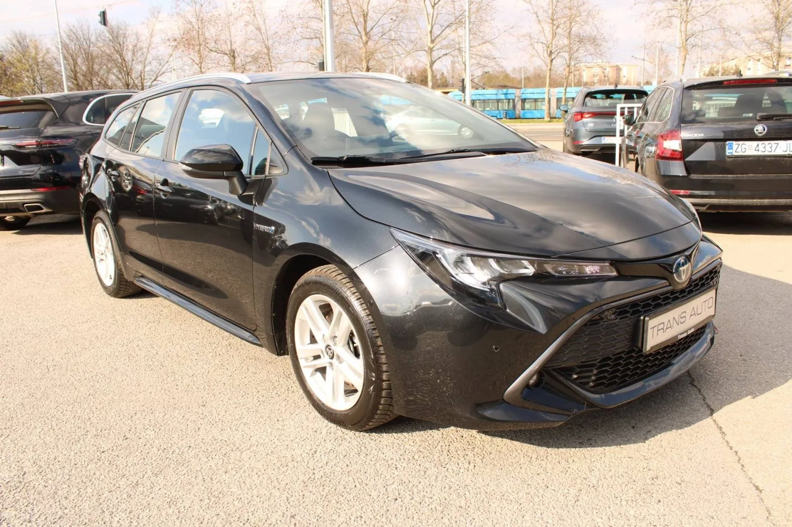 toyota corolla karavan 2.0 hybrid automatik n1 - teretno, 2021 god. - slika 3