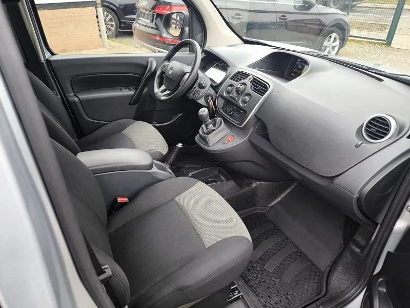 renault kangoo 1.5 dci*95ks*maxi*5sjedala*klima*navigacija* - slika 10