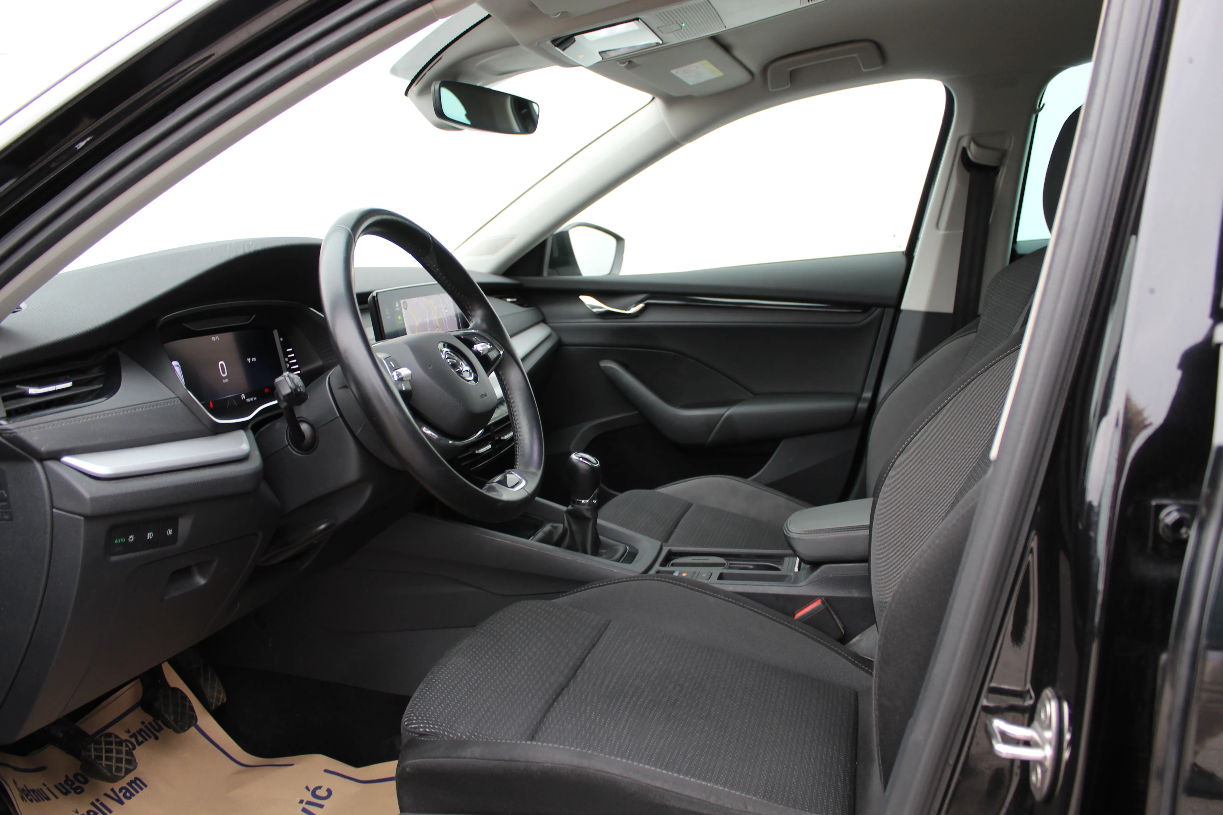 13067 škoda octavia combi ambition 2.0 tdi - slika 7