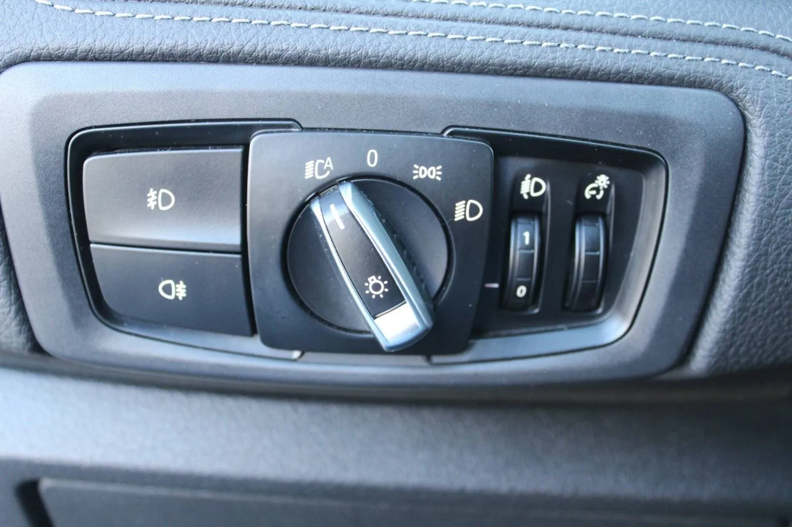bmw serija 2 gran tourer 218i automatik m-paket *led, navigacija, kame - slika 13