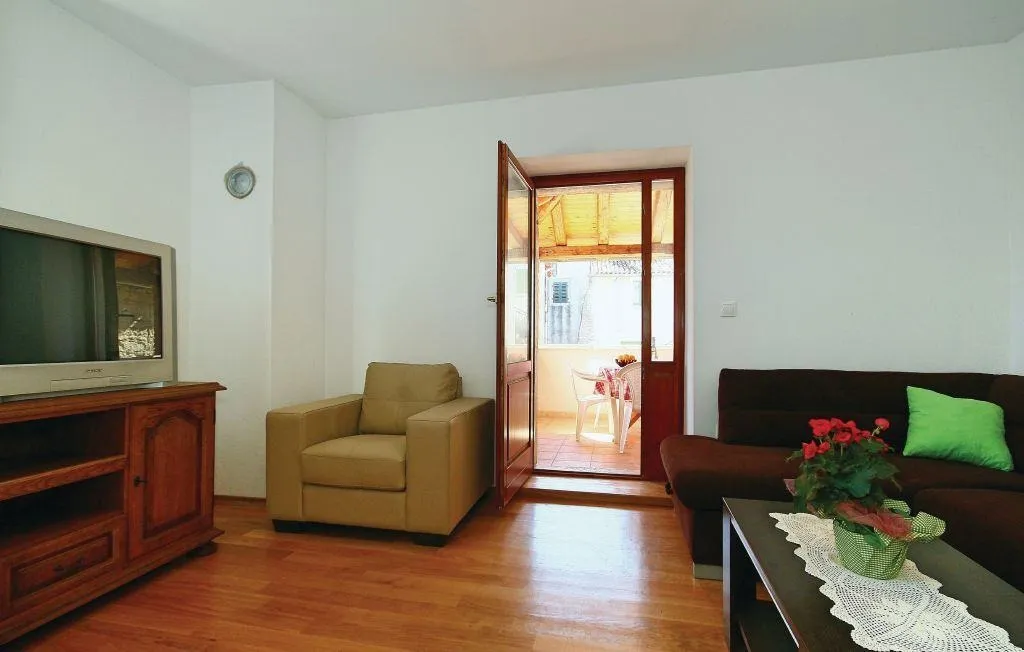 višnjan-renovirana kamena kuća na prodaji (prodaja) - slika 6