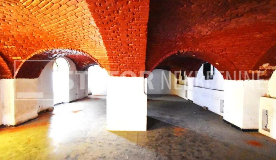 poslovni prostor: zagreb (centar), ugostiteljski, 333 m2 (prodaja) - slika 2