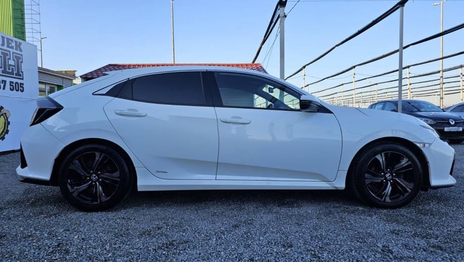 honda civic 1,0t,climtronic,navigacija,kamera,led,alu 17,tempomat,. - slika 7