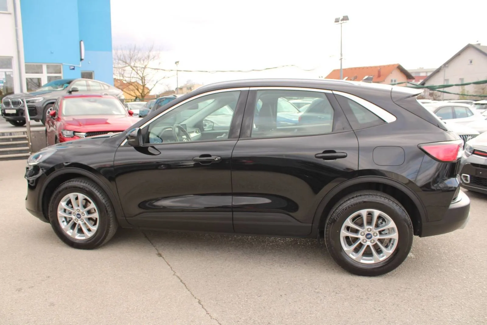 ford kuga 2.5 hybrid titanium automtik - slika 8