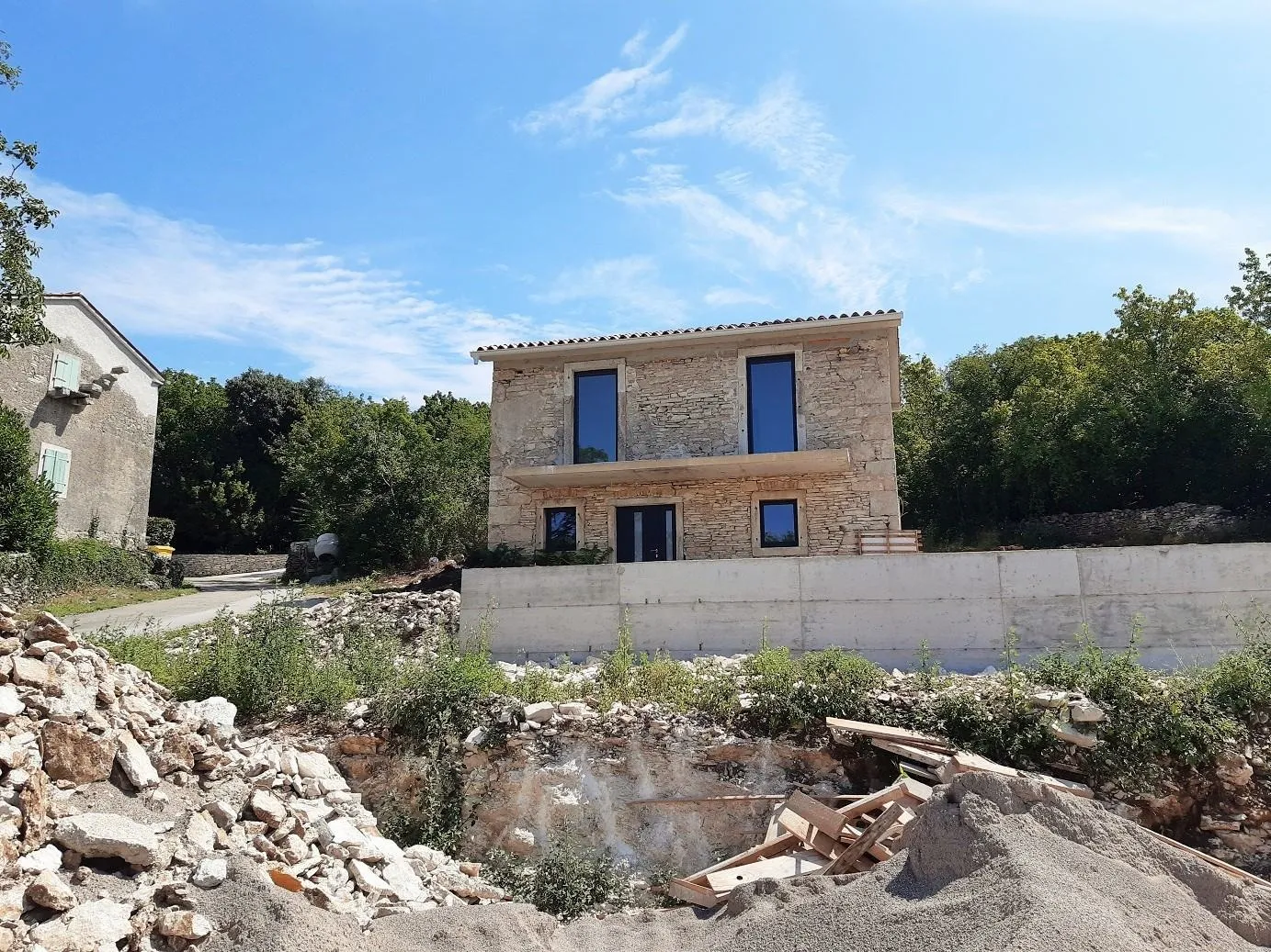 istra, trget, kuća 90 m2 sa bazenom, pogled na more, 450 m od mora - slika 14