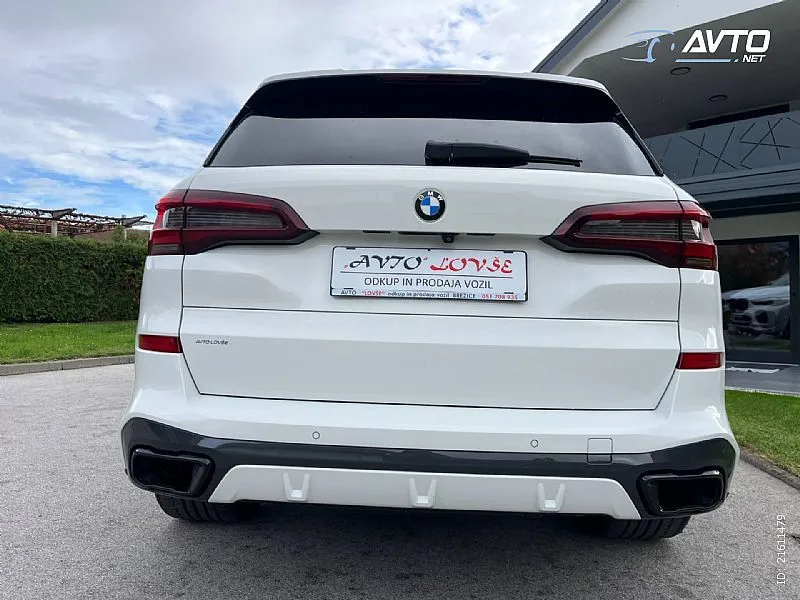 bmw serije x5: xdrive30d m sport-1 vlasnik-pano-22 inča-odlično - slika 7