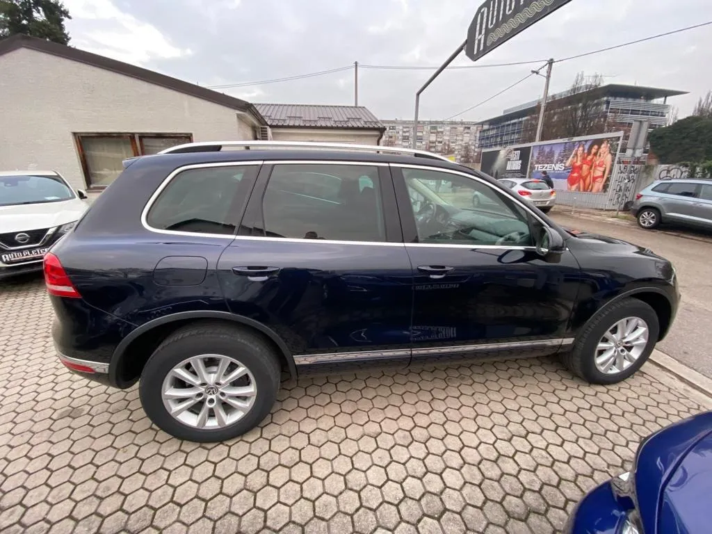 vw touareg v6 tdi bmt 4 motion automatik, 1. vlasnik, 4 x garancija! - slika 5