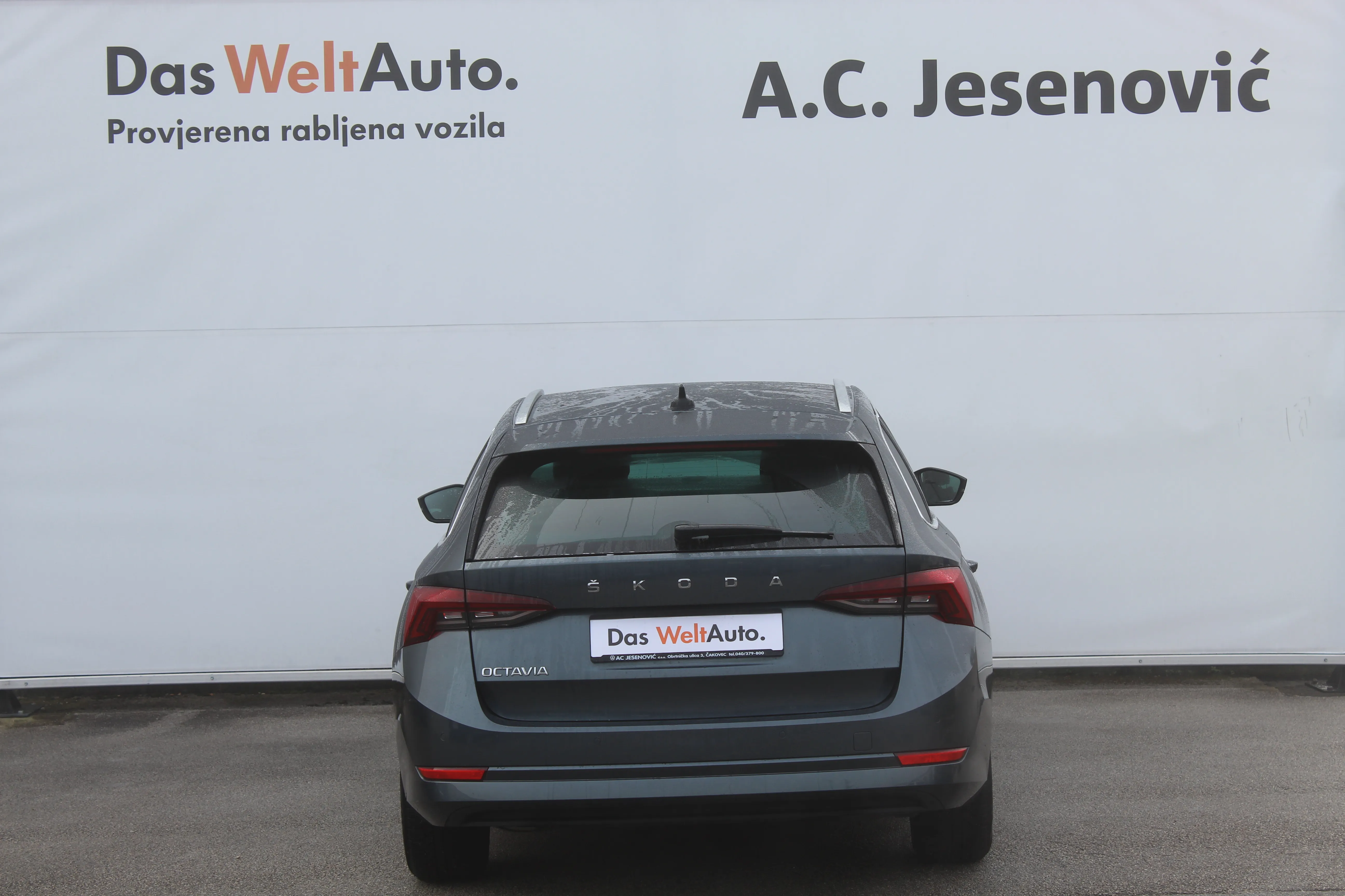 12954 škoda octavia combi ambition 2.0 tdi - slika 5