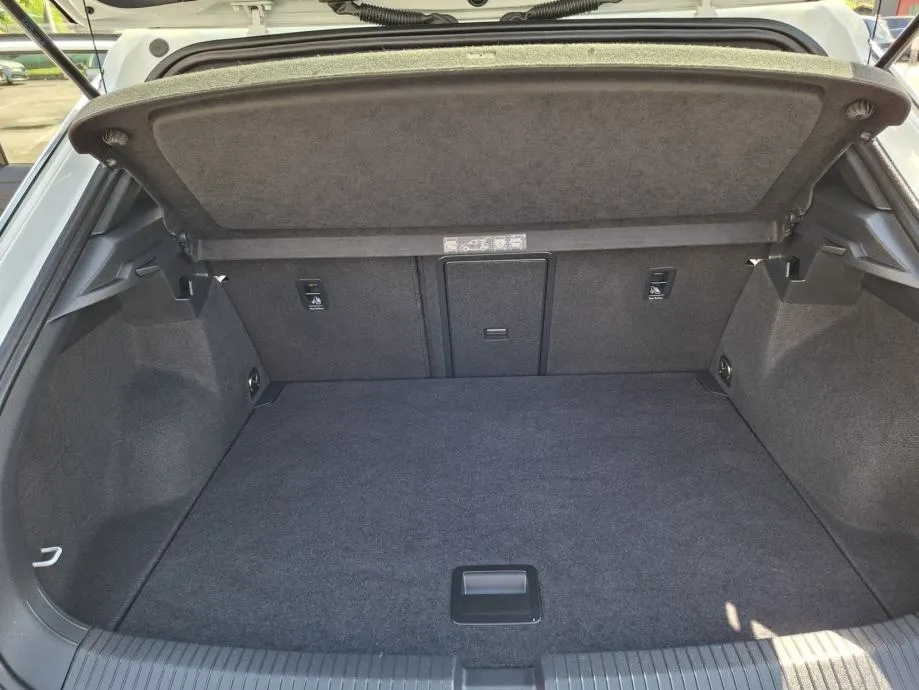 vw t-roc 1,5 tsi evo sport - slika 16