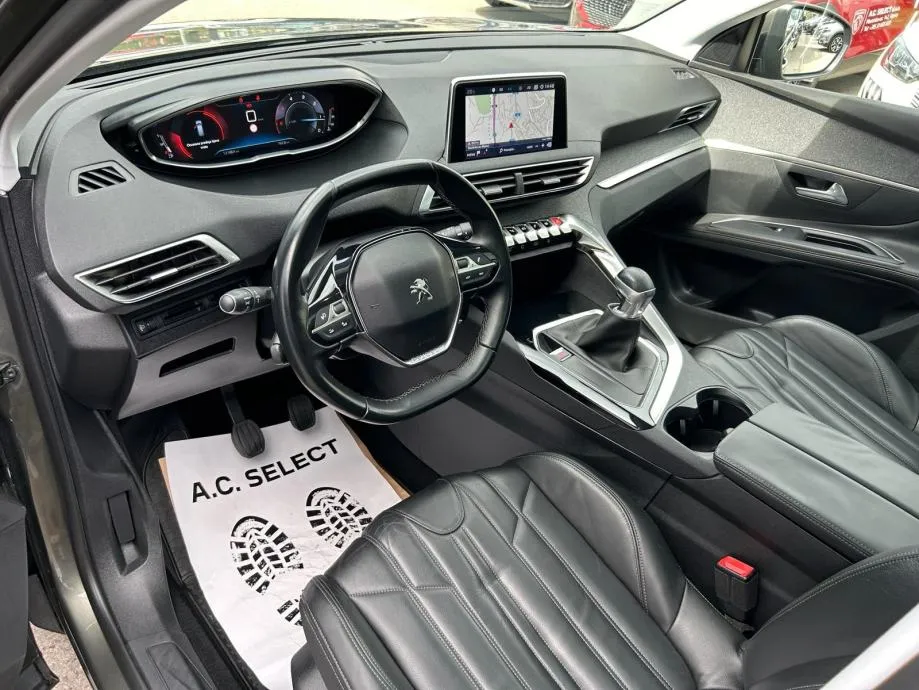 peugeot 5008 hdi - allure - 130.000 - panorama - navi - 7 sjed - reg! - slika 8
