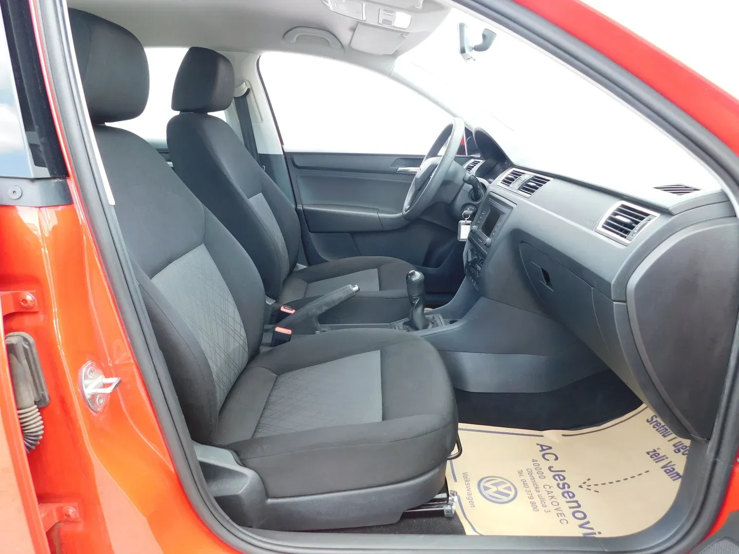 06531 seat toledo 1.4 tdi cr reference start&stop - slika 11