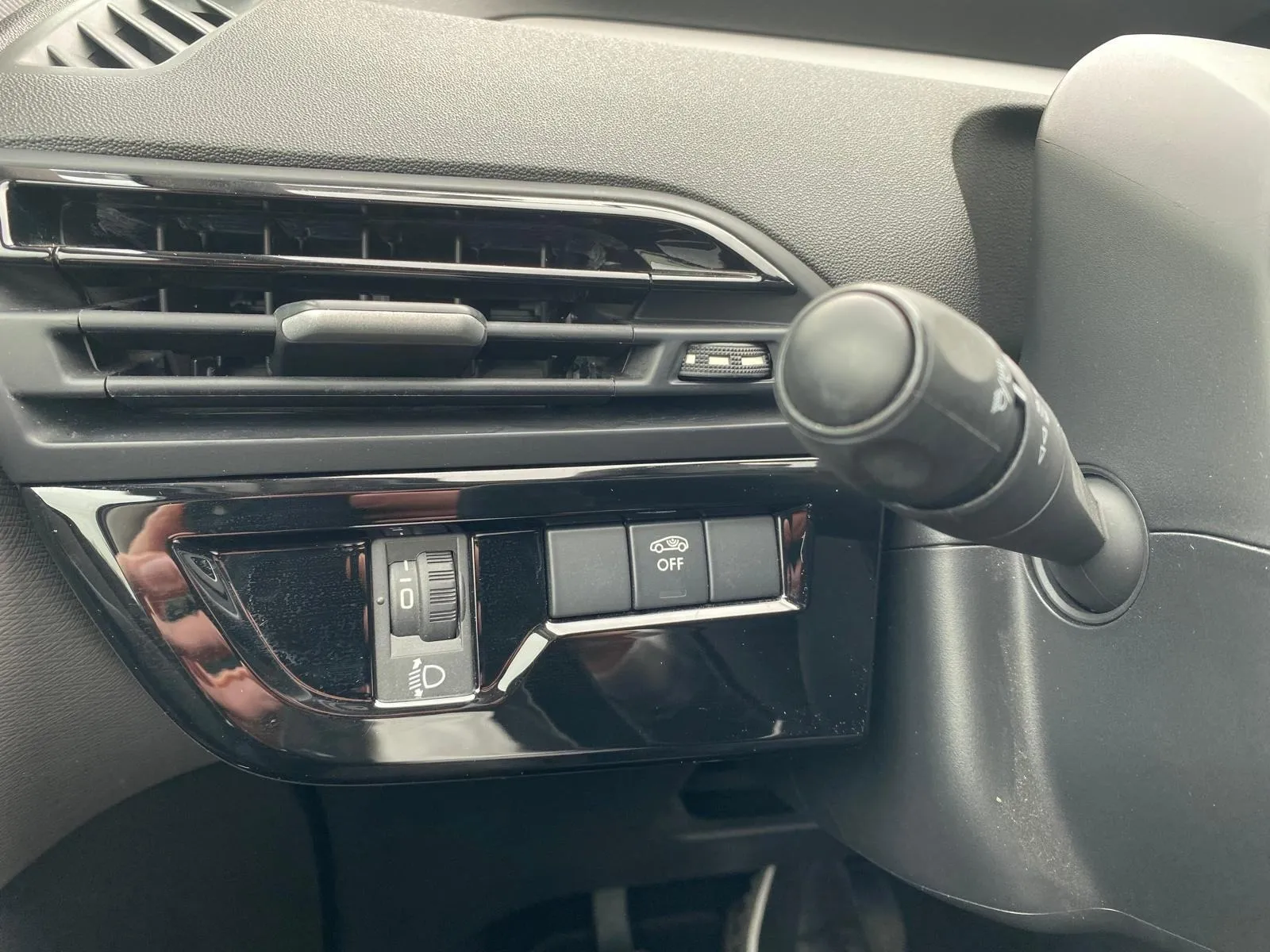 citroën c4 picasso 1.5 bluehdi, tempomat, klima, 4x garancija!!! - slika 12