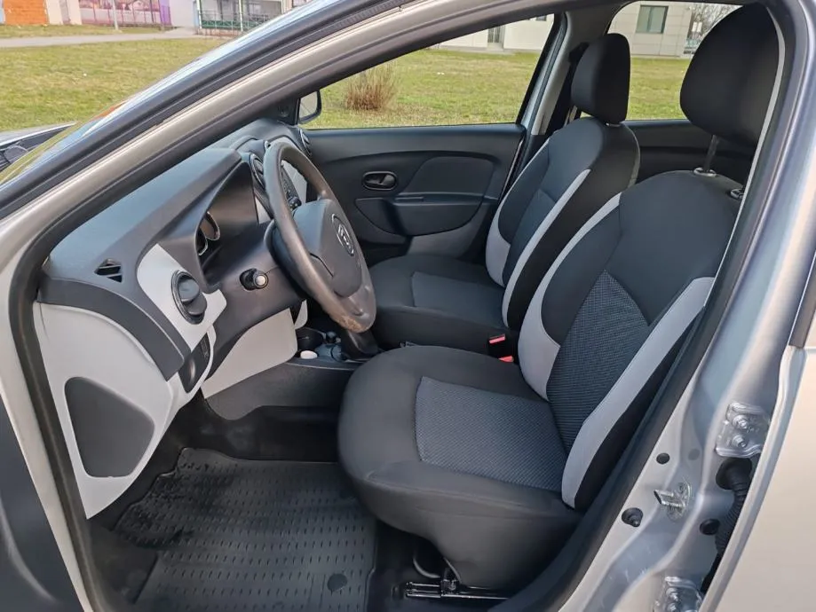 dacia sandero 0,9 tce 90,2015 g,66000 km, kartice24/36 rata - slika 10