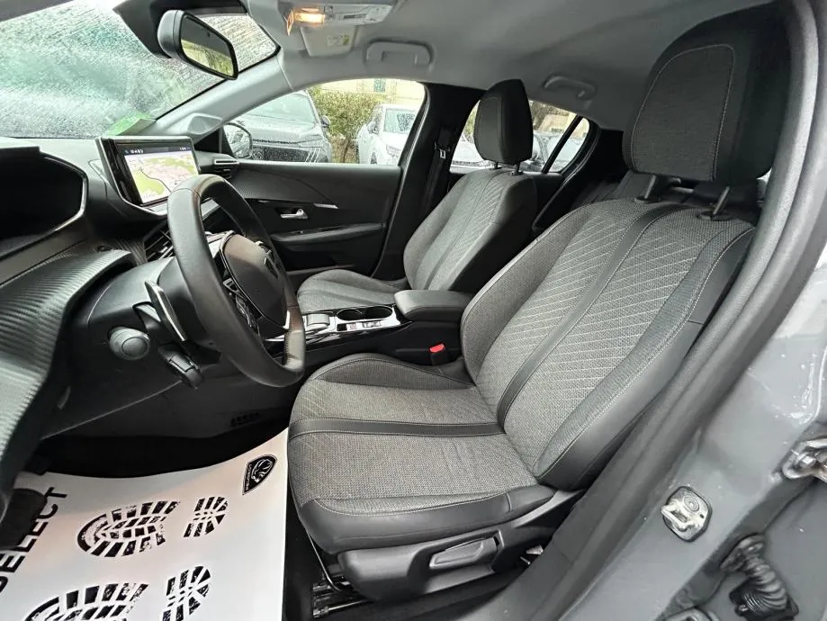 peugeot 208 hybrid 110 e-dcs6 - 2025 - 15000 km - gratis registracija - slika 10