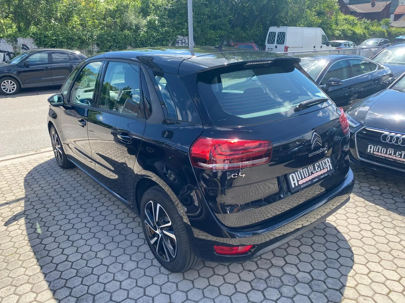 citroën c4 picasso 1.2 puretech automatik, navi, isofix, 4xgarancija! - slika 3