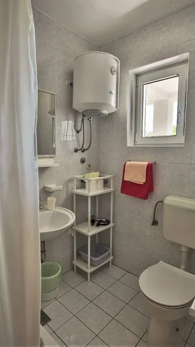 stan: novi vinodolski, 40.37 m2 dvoiposobni apartman, 100 m od mora - slika 7