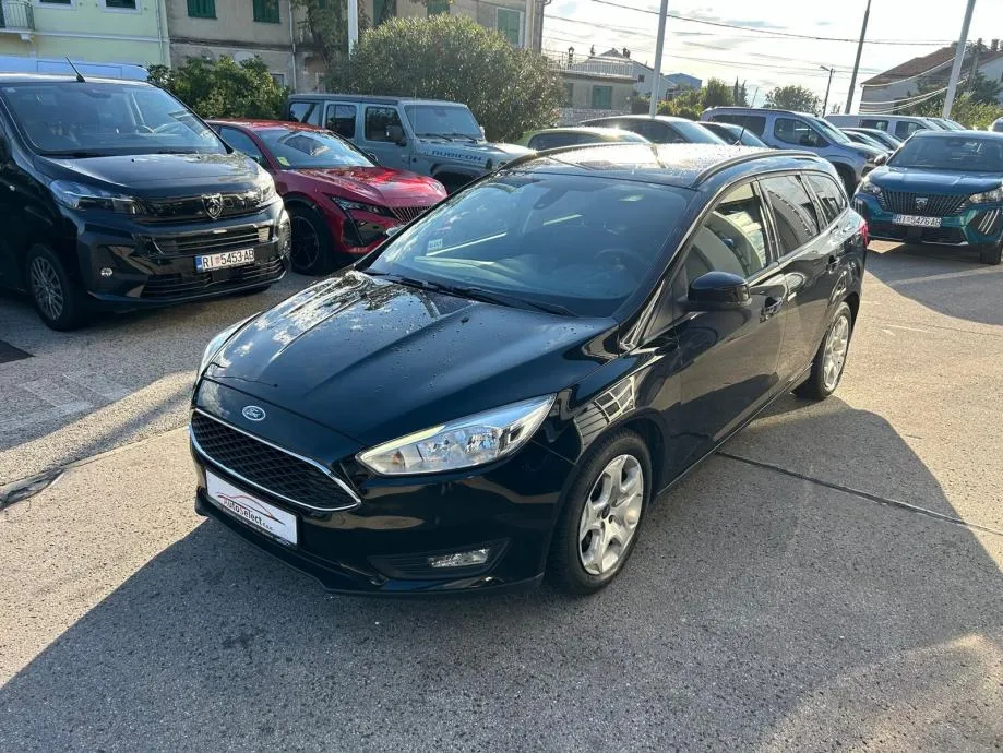 Ford Focus 1,5 TDCi - 2015 - 140.000km - NAVI - SERVISNA - REG 1 GOD! - Rijeka
