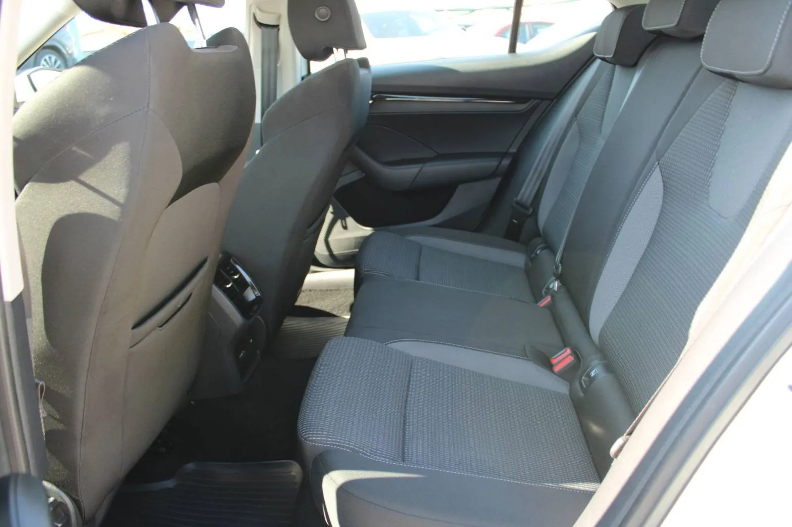 škoda octavia 2.0 tdi - slika 14