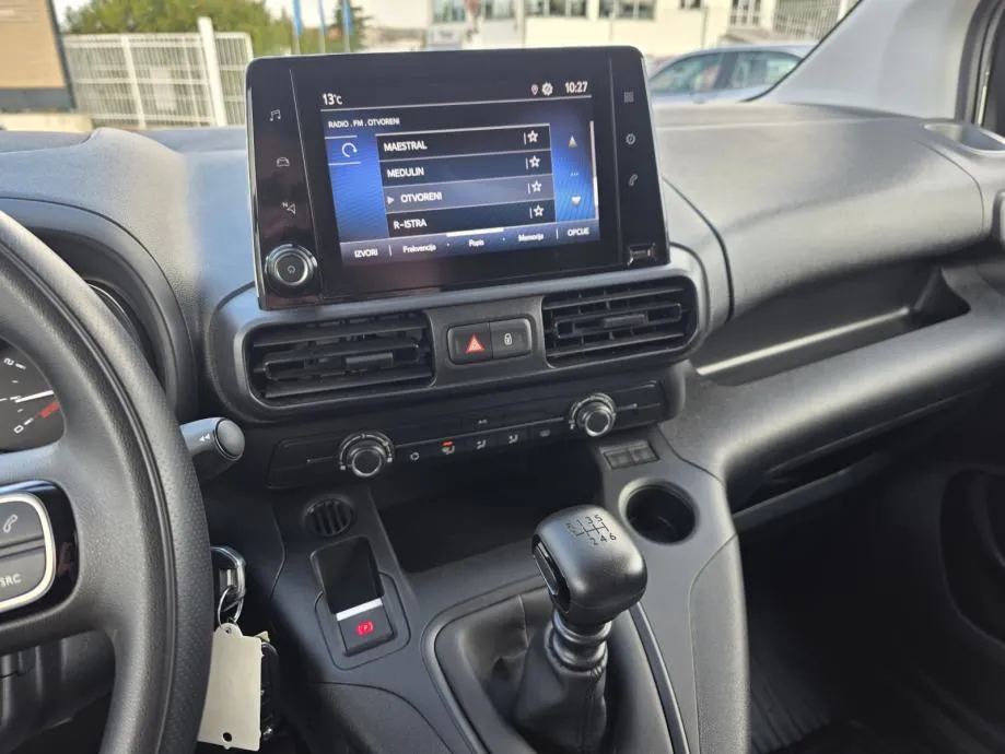 toyota proace city 1,5 d-4d 75 kw (102 ks) l2, 2022 god. - slika 10