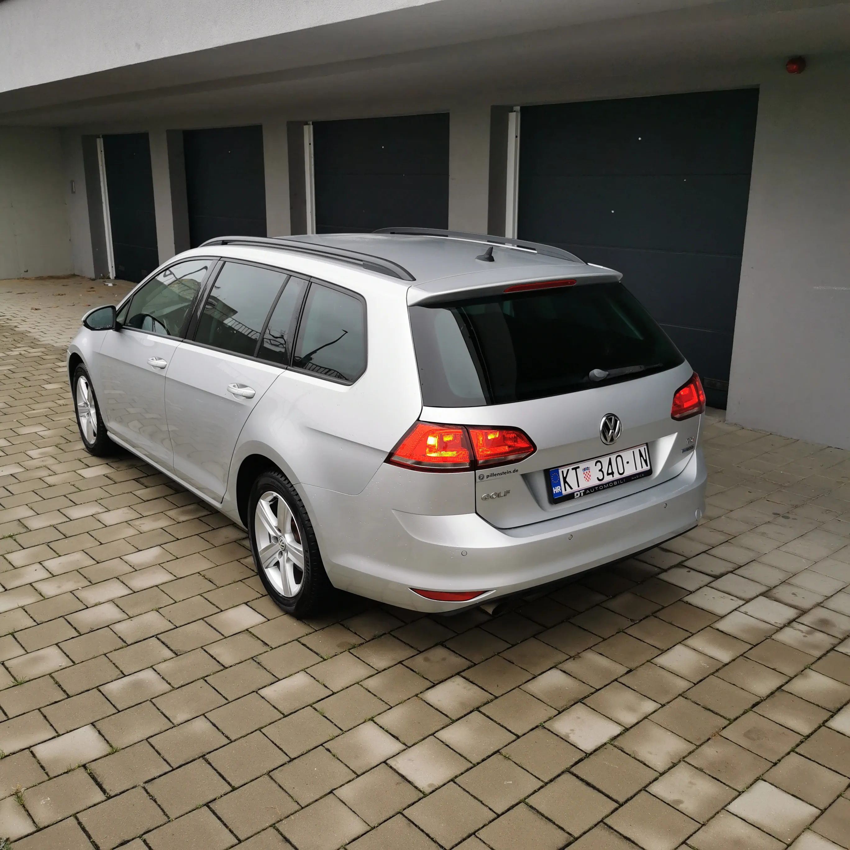 Vw Golf 7 Variant Vii 1.6 Tdi⭐full Oprema⭐reg. 1.god⭐7700 Eur - Kutina