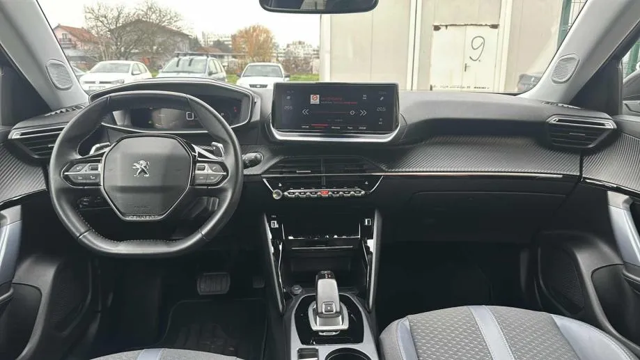 peugeot 2008 allure*kamera* grijanje sjedala*servisiran* jamstvo 24 mj - slika 12