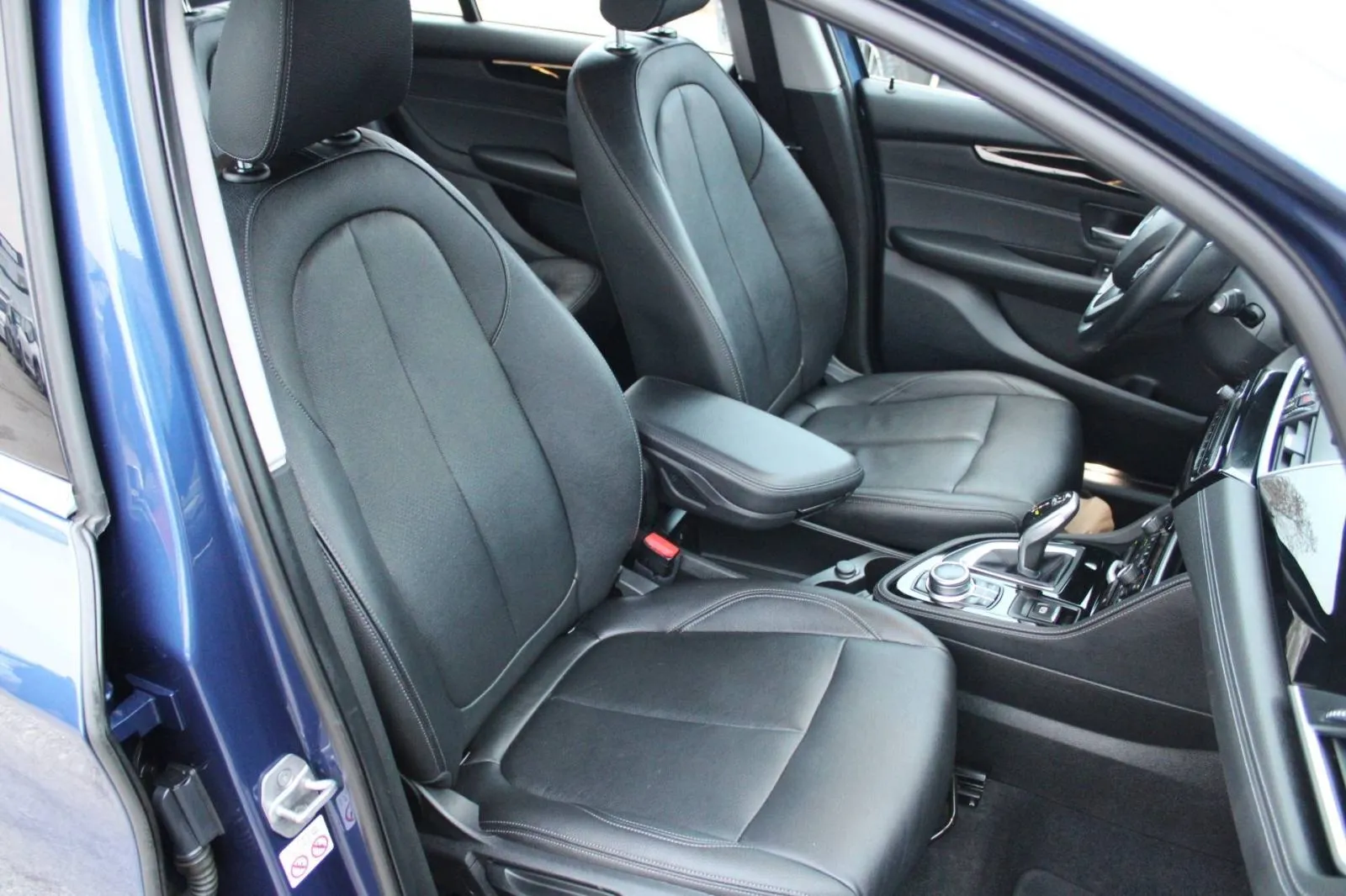 bmw serija 2 218i gran tourer automatik *led, navigacija* - slika 10