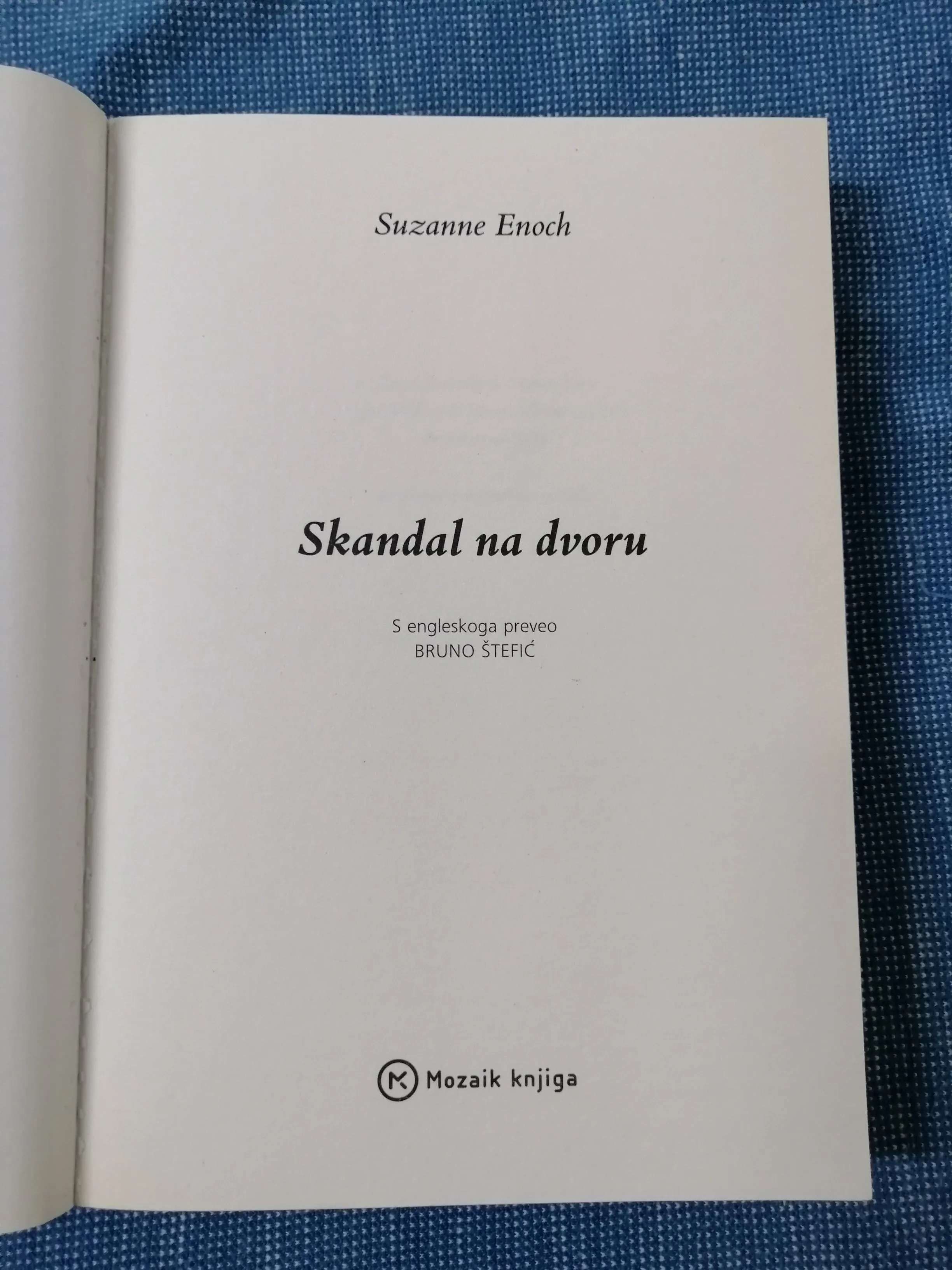suzanne enoch – skandal na dvoru - slika 2