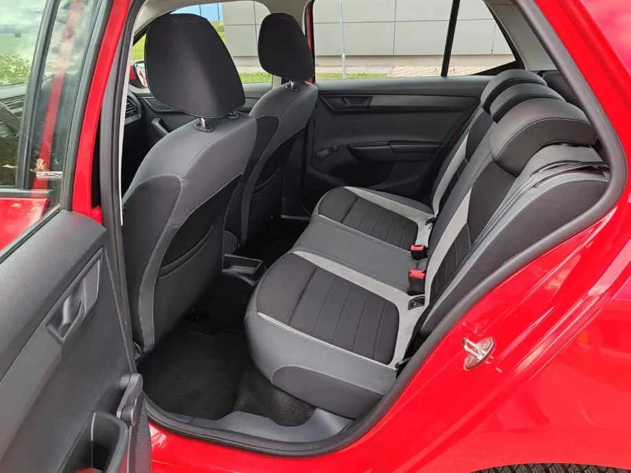 škoda fabia 1,0, 2016 god, 148000 km, kartice 24/36 rata - slika 8
