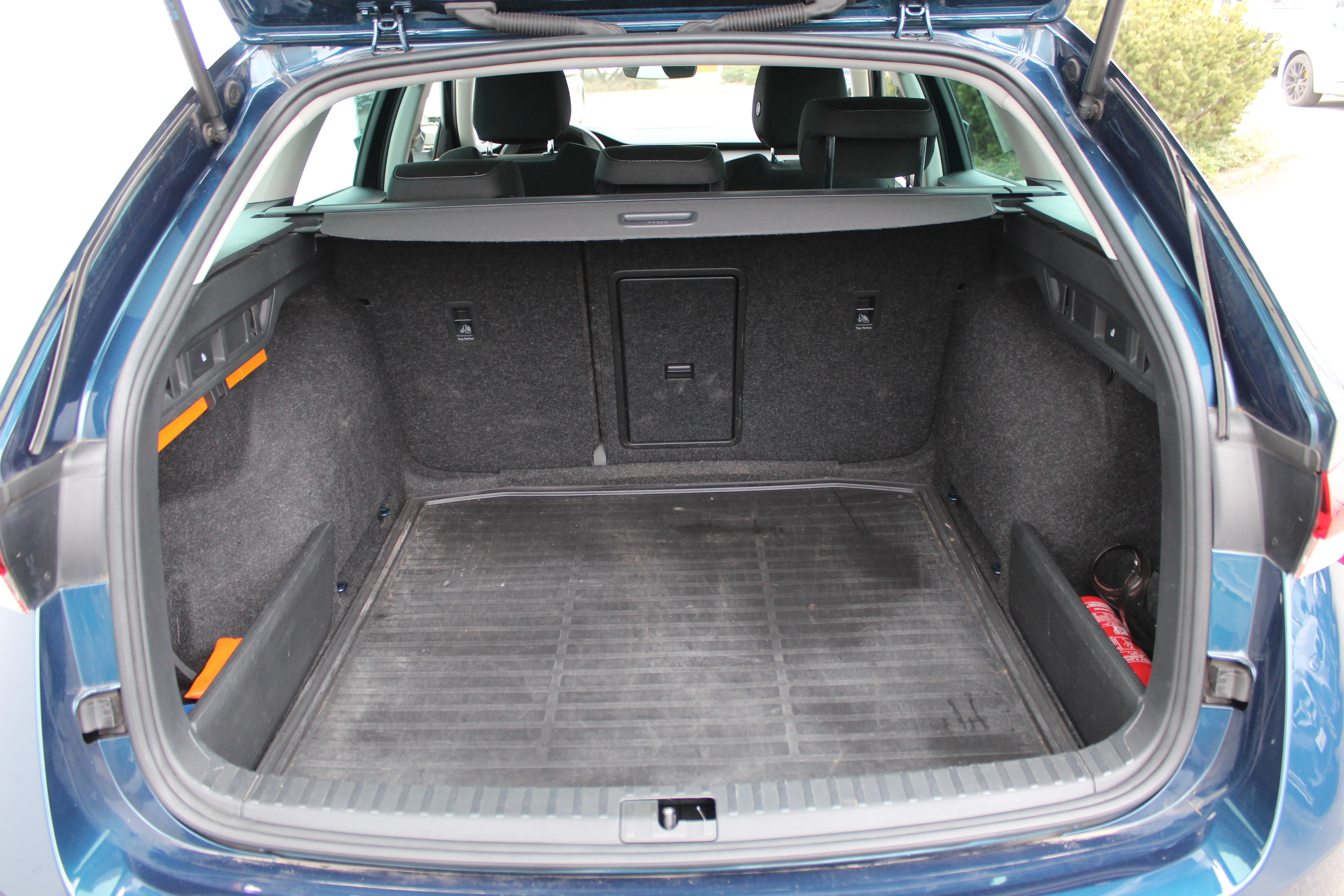 13065 škoda octavia combi active 1.0 tsi dsg - slika 16