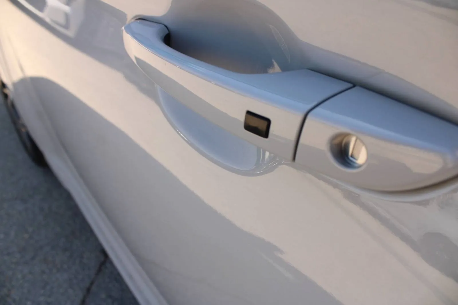 hyundai kona 1.0 t-gdi n-line *led, kamera* - slika 10