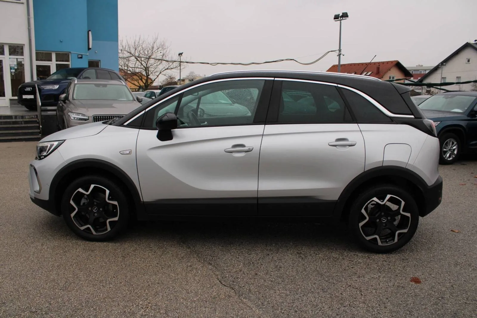 opel crossland 1.2 turbo ultimate *led, navigacija, kamera* - slika 8
