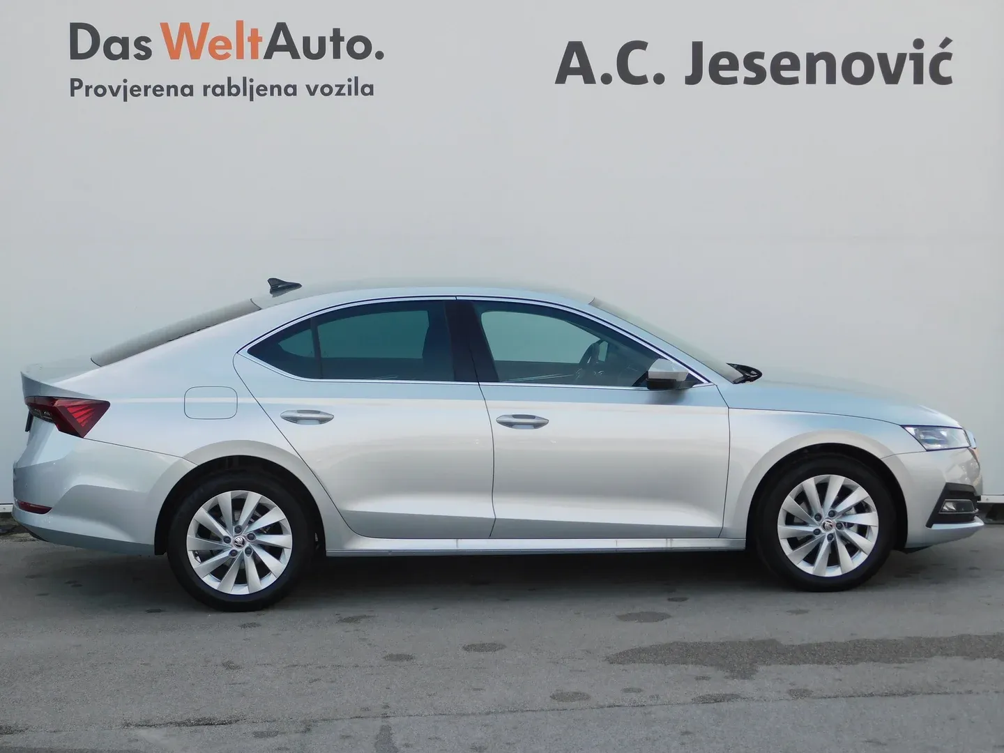 10419 škoda octavia style 2.0 tdi - slika 4