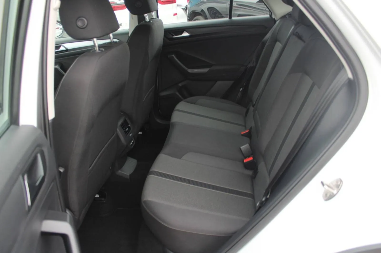 vw t-roc 2.0 tdi dsg *navigacija, kamera* - slika 14