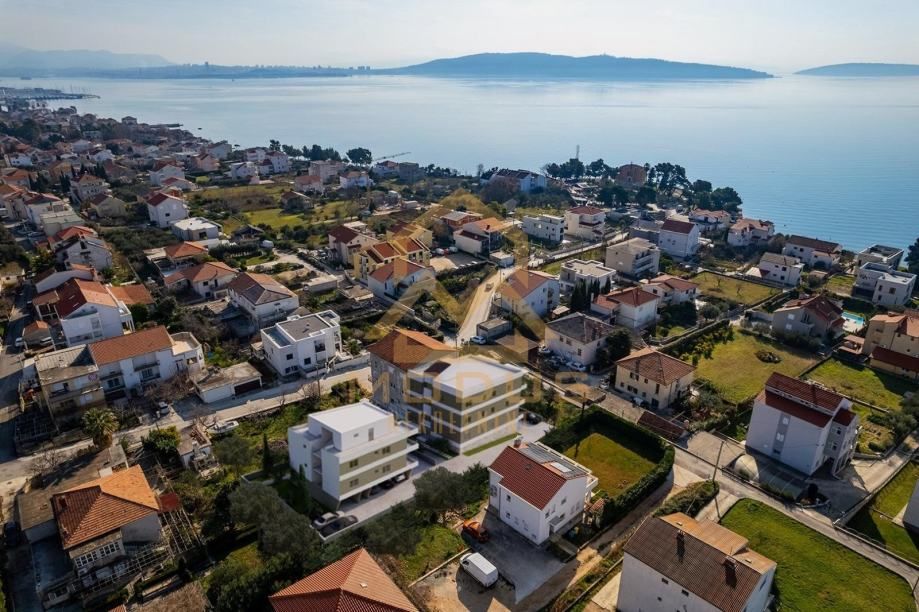 Kaštel Kambelovac /Trosoban stan + 2 parking mjesta /BALETNA (prodaja) - Kaštel Kambelovac, Kaštela