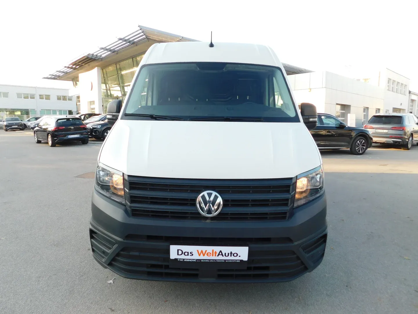 12860 vw crafter 35 - slika 2