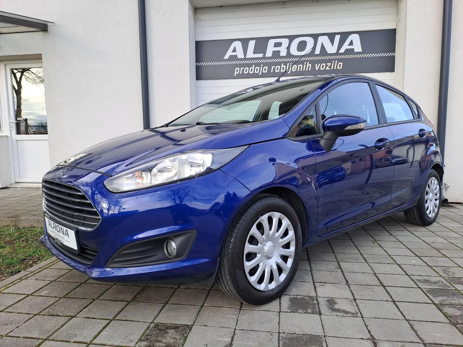 Ford Fiesta 1.5 TDCi*JAMSTVO* NAVI,NOVI ZUPČASTI+SERVIS,ZIMSKI KOTAČI - Osijek