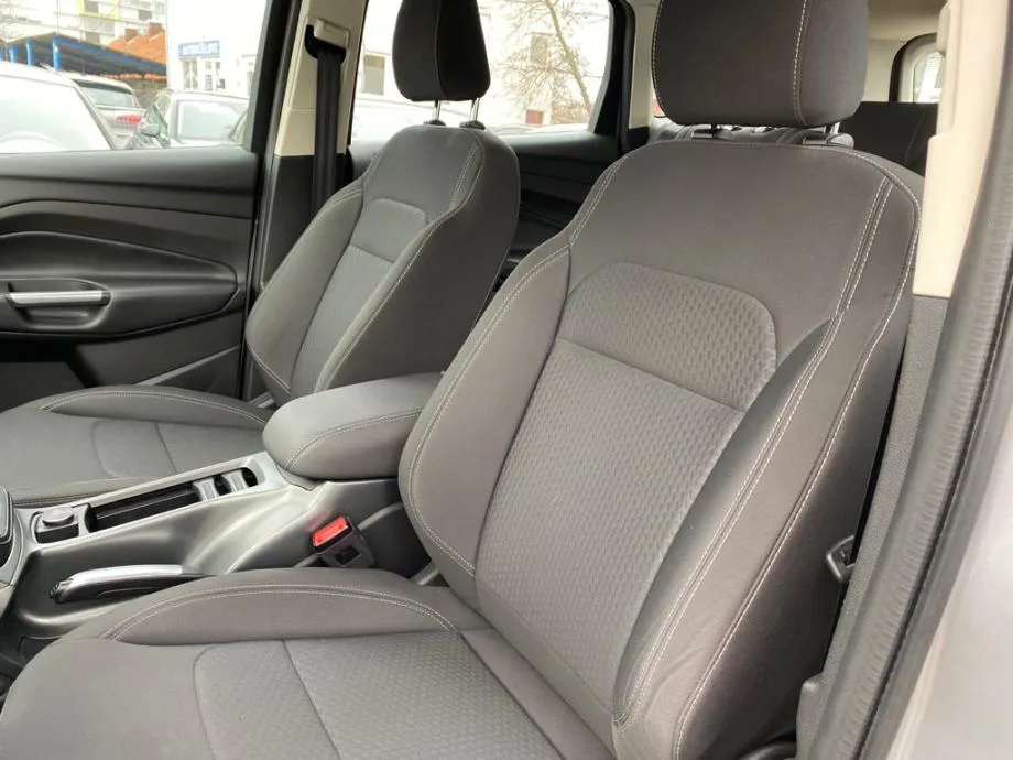 ford kuga 1.5 tdci automatik, klima, tempomat, keyless, 4x garancija! - slika 13