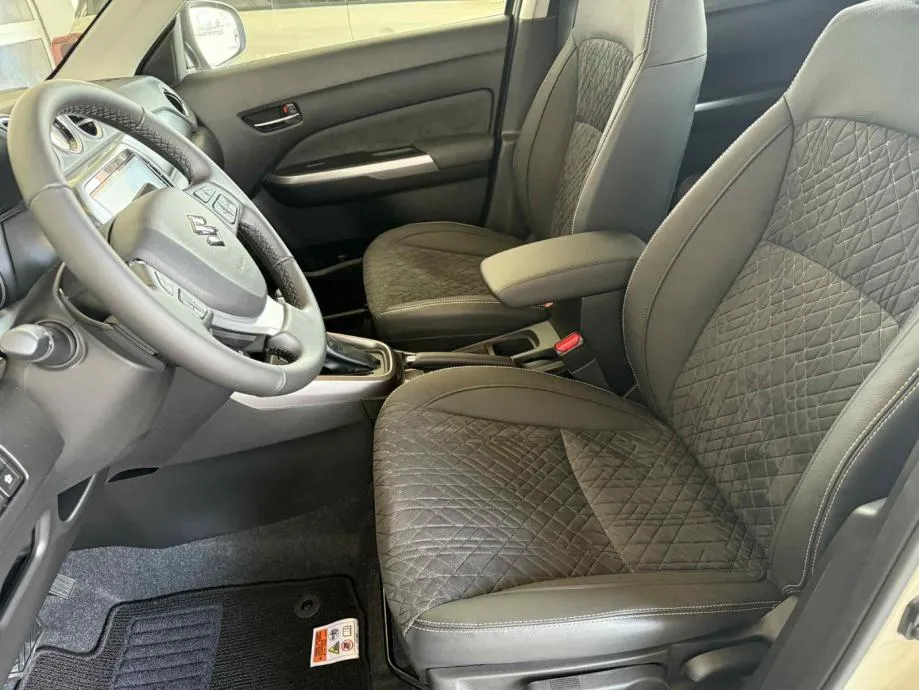 suzuki vitara 1,4 hybrid glx+ automatik 2wd - dostupno odmah!!! - slika 16