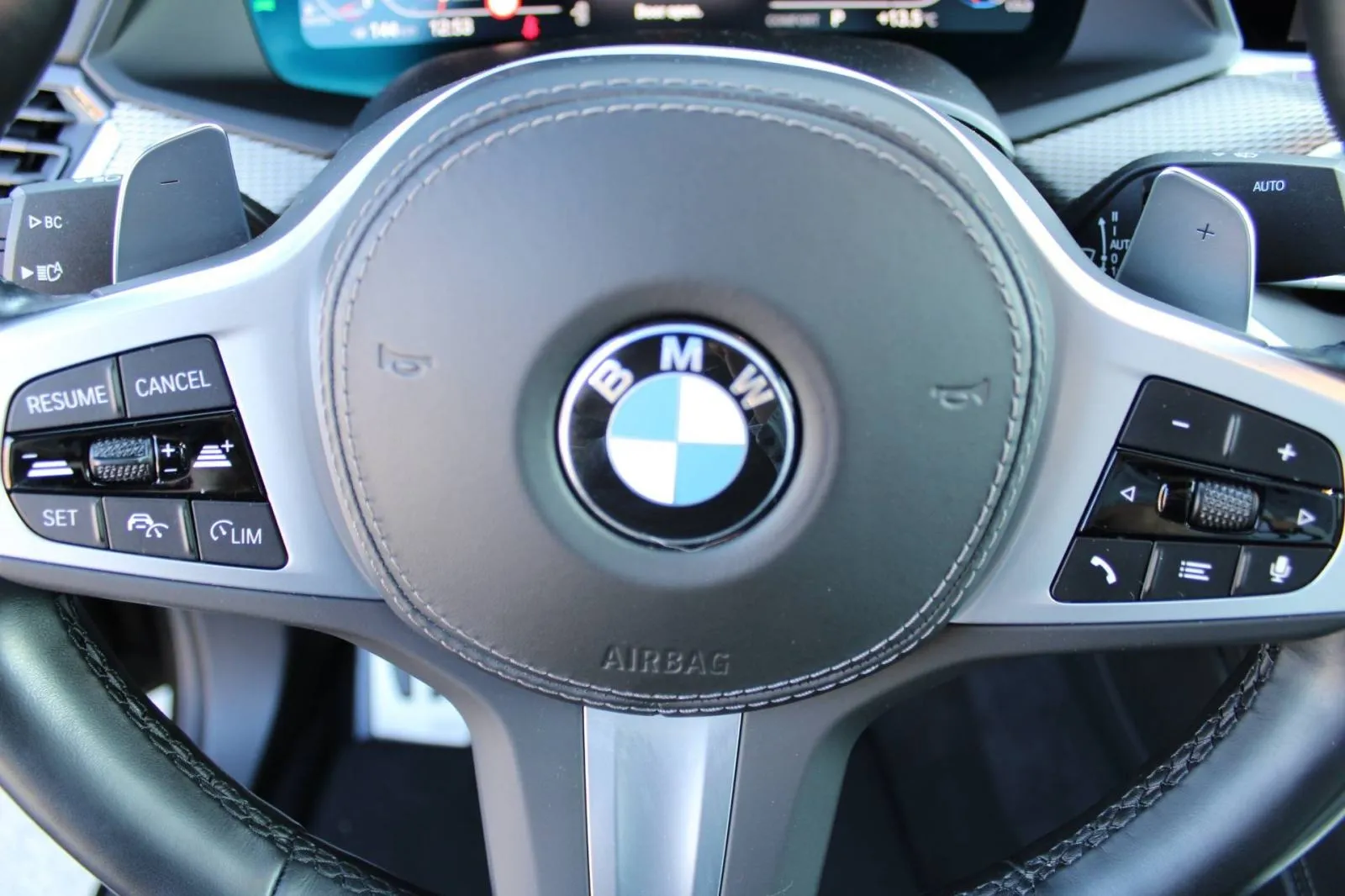 bmw x6 40d xdrive automatik m-paket *panorama, harman kardon, laser* - slika 14