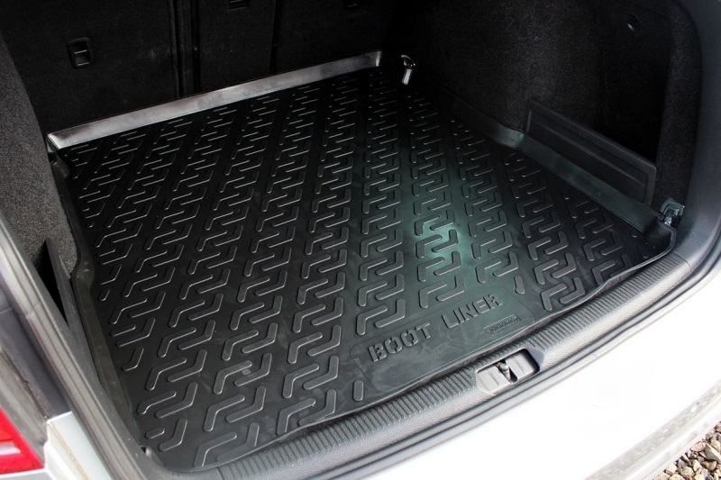 premium gumena kadica prtljažnika za auta - top kvaliteta- protuklizna - slika 9