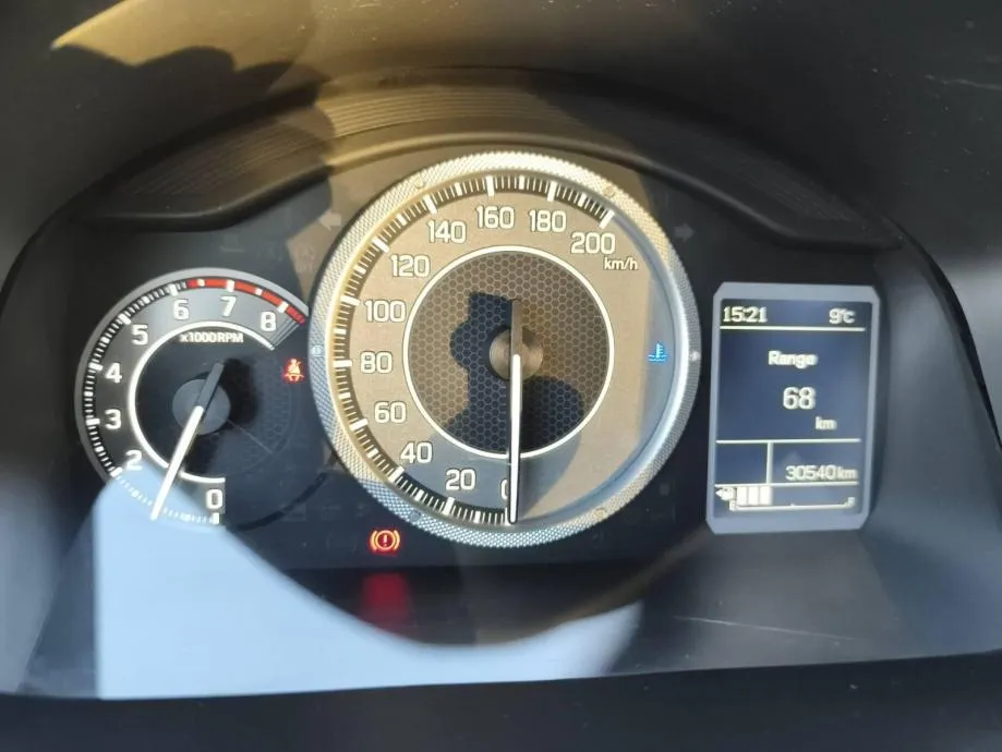 suzuki ignis 1.2 gl hybrid 61kw - 5 godina garancije! - slika 17