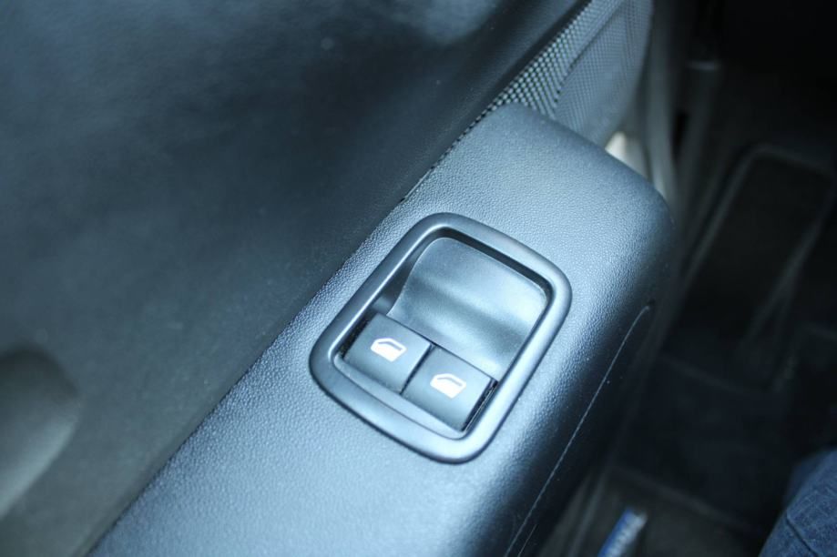 citroen c3 1.5 hdi - slika 12