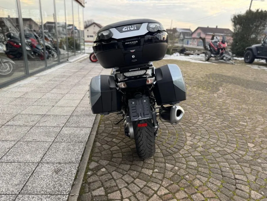 kawasaki gtr 1400 abs, 2009 god. - slika 10