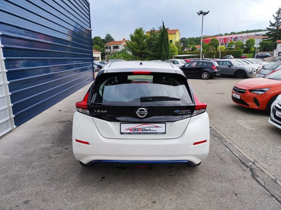 nissan leaf leaf elektro - 2018 - 100.000km - navi - full - reg 1 god! - slika 5