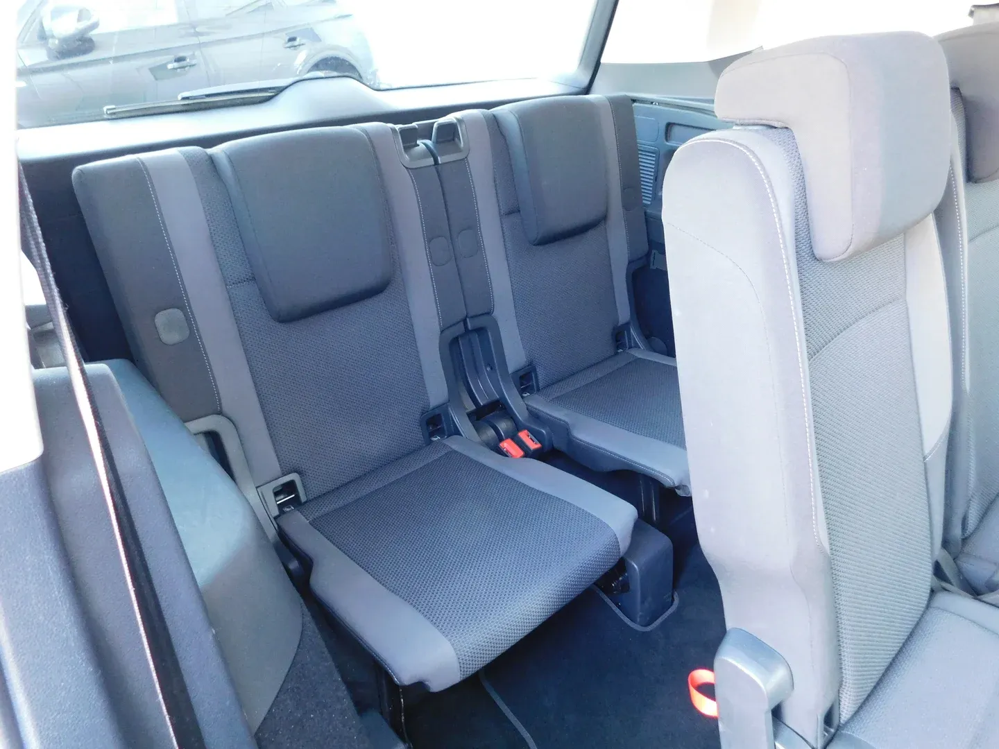 12854 volkswagen touran 2.0 tdi trendline - slika 13